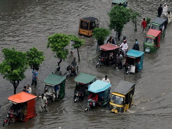 l'inondation-fait-des-ravages-au-balouchistan,-tue-8-autres;-le-nombre-de-morts-s'eleve-a-225