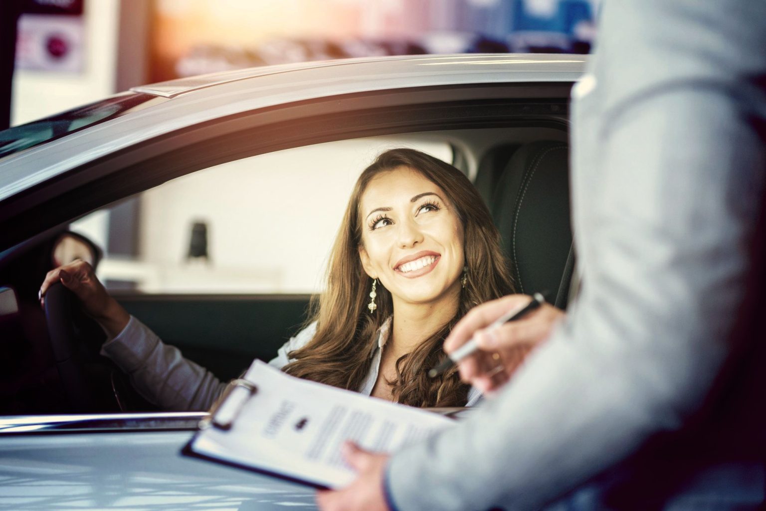 assurance auto résiliée : contrat d'assurance annulé et cherche nouvelle couverture