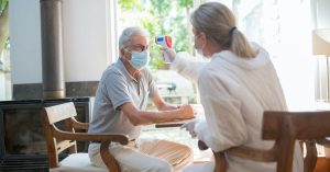 thermomètre infrarouge : appareil mesurant la température sans contact
