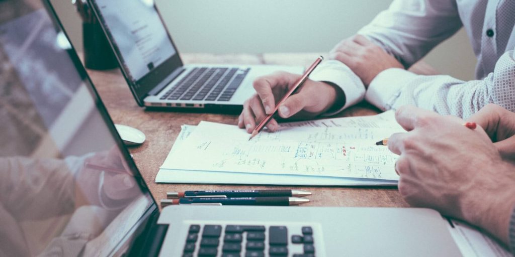 optimisation de la conversion : illustration d'augmentation des taux de conversion sur un site web
