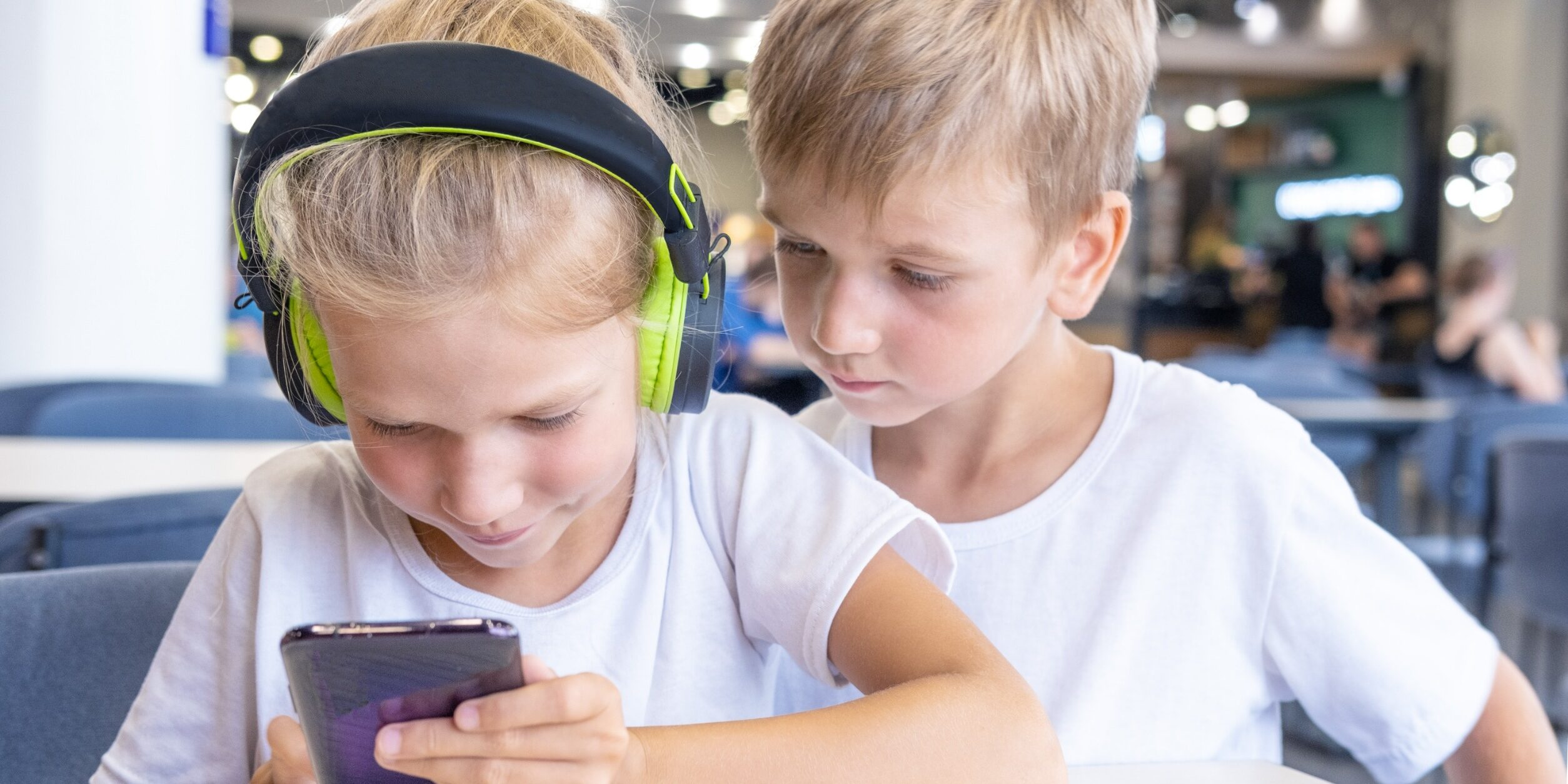 sponsoring de marque : clip musical avec placement de produit visible